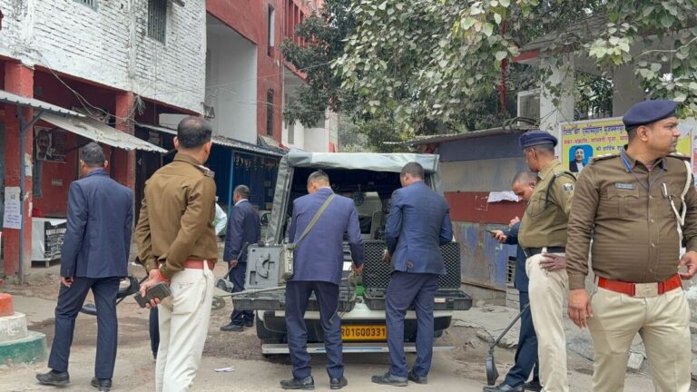 पटना सिविल कोर्ट की सुरक्षा में बड़ी चूक, हथियार के साथ युवक गिरफ्तार, दूसरा फरार