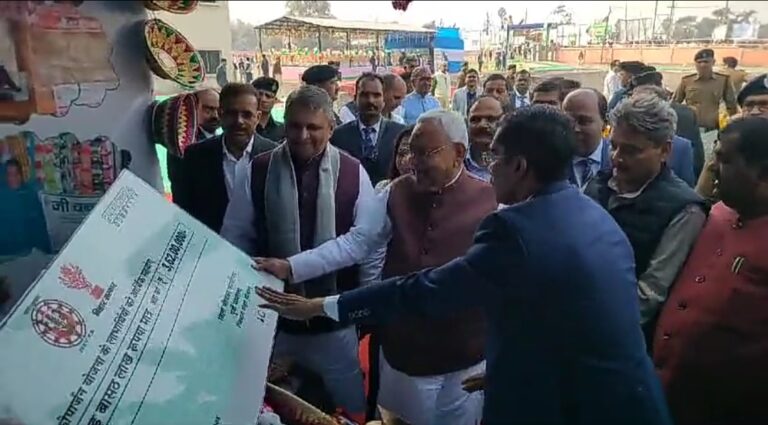 समृद्धि यात्रा’ के तहत 17 जनवरी को मोतिहारी आएंगे CM नीतीश, जिले को मिलेंगी कई विकास योजनाओं की सौगात