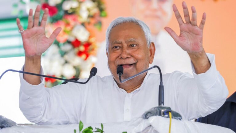 अगले 5 सालों में उद्योग लगाने पर जोर’, दरभंगा को CM नीतीश ने दी 136 करोड़ की सौगात